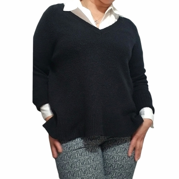 J CREW.Merino Wool Sweatshirt,Size M, Color black - Picture 3 of 9